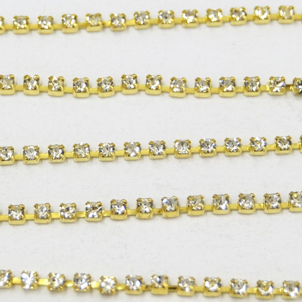 Fio de metal banhado em Dourado com strass cristal transparente ss 6,5 = 2 mm 712214